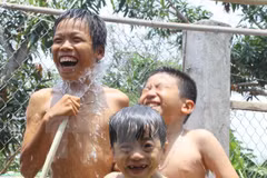 LDSC soutient la construction d'un réseau d'eau courante à Hoa Binh