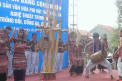 Phu Yên: Orchestre des «deux tambours, trois gongs et cinq cymbales»