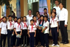 Inauguration de la 19e école du programme «Lampe à lucioles»