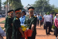 Inhumation des restes de soldats tombés au Cambodge et au Laos 