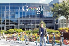 Il a tapé dans l’œil de Google