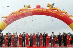 Nam Dinh: Inauguration d'un pont financé par le Japon