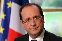 Le président français François Hollande entame sa visite d’État au Vietnam