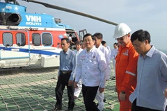 Têt : M. Truong Tan Sang présente ses vœux à des cadres de Vietsovpetro