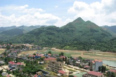 Lao Cai: 18,75 millions de dollars pour le développement des infrastructures 