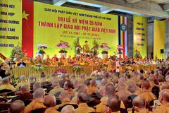 Le FPV félicite l’Eglise bouddhique du Vietnam pour son 35e son anniversaire