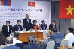 Le PM Nguyên Xuân Phuc présent à un forum d'affaires Vietnam-Mongolie