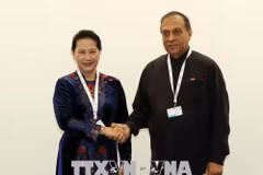 Nguyen Thi Kim Ngan rencontre son homologue sri-lankais à Genève