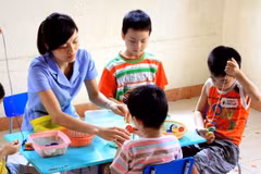 Un atelier soutient les besoins éducatifs des enfants autistes