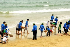 Meeting en l'honneur de la Journée mondiale de l'océan à Da Nang