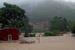 La tempête Son Tinh fait déjà 22 morts et portés disparus