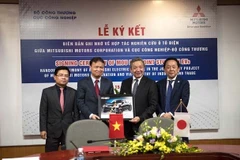 Mitsubishi Motors veut investir dans les voitures électriques au Vietnam