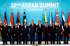 Le président birman appelle à des efforts dans l’édification de la communauté de l'ASEAN