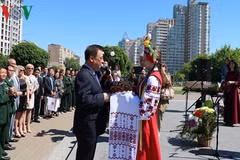 Rencontre entre des anciens combattants vietnamiens et ukrainiens