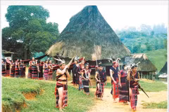 Le mariage traditionnel des Co Tu