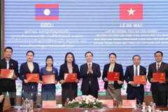 Vietnam et Laos partagent d'expériences liées à la mobilisation des masses
