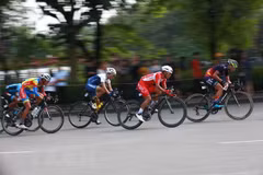 Début de la course cycliste par étapes "Direction Diên Biên Phu 2019"