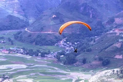 Ouverture du festival de parapente 2019 à Yen Bai