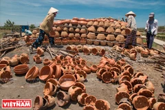 Les céramiques Go de Binh Duc