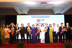 Dông Nai renforce la solidarité et l’amitié avec les peuples de l’ASEAN