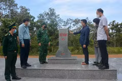 Construction d'une frontière Vietnam - Cambodge de paix, d'amitié et de développement durable