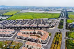 Investissement étranger : un économiste tchèque apprécie l’amélioration des conditions au Vietnam