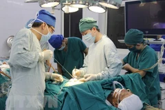 Un projet de la BAD aide le Vietnam à améliorer la qualité du personnel médical