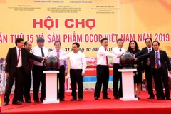 La foire de Hai Duong présente des produits d'artisanat OCOP