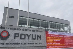 Hai Duong: tous les ouvriers de la société Poyun Electronics mis en quarantaine concentrée