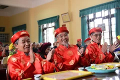 L’espérance de vie moyenne des Vietnamiens est de 73,5 ans 