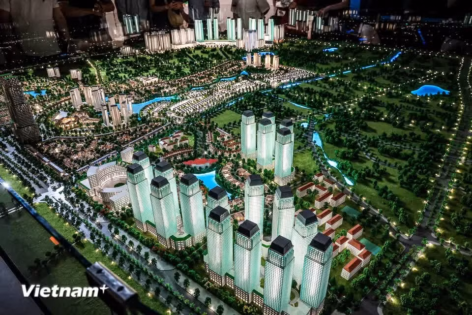 Maquette de certains projets représentatifs de la ville. Photo: VietnamPlus