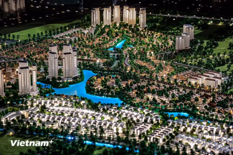Maquette de certains projets représentatifs de la ville. Photo: VietnamPlus