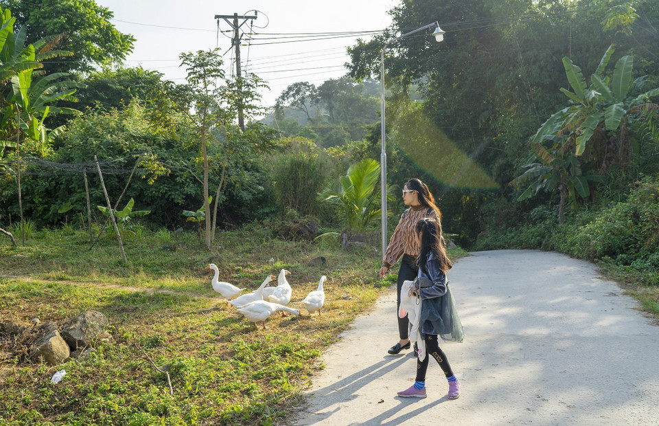 De magnifiques paysages, un climat frais et l’hospitalité des habitants permettent à la localité d’attirer un nombre croissant de visiteurs, venus y vivre l’expérience du "slow living". Photo: VNA