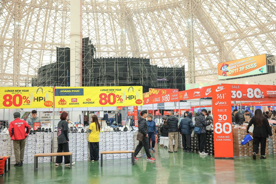 La Foire du Printemps 2026 se tient du 2 au 13 février 2026 au Centre national des expositions, à Dong Anh (Hanoï). Photo: VNA