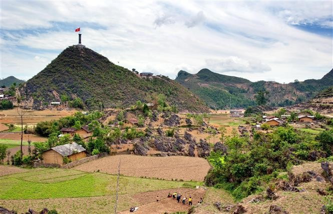 En 2013, l’UNESCO a reconnu le plateau karstique de Dông Van parc géologique mondial. Photo: VNA