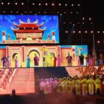Le Festival Thang Long - Hanoï 2025, organisé par le Département de la culture et des sports de Hanoï, a été inauguré le 7 novembre à la Citadelle impériale de Thang Long. Photo : VNA