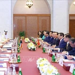 Panorama de l'entretien entre le Premier ministre koweïtien et son homologue vietnamien. Photo: VNA