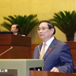 Le Premier ministre Pham Minh Chinh s'exprime lors de l'ouverture de la 10ᵉ session de la 15ᵉ Assemblée nationale. Photo: VNA