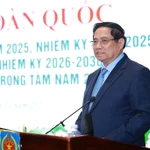 Le Premier ministre Pham Minh Chinh à la Conférence nationale visant à dresser le bilan des activités judiciaires pour la période 2021–2025. Photo: VNA
