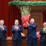 Le 14e Comité central du Parti élit à l'unanimité To Lam au poste de secrétaire général. Photo: VNA