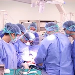 Actualité de la semaine : Six vies sauvées après une greffe multi-organes à l’Hôpital 108