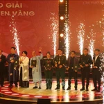 « Pluie rouge » remporte le Lotus d'or au 24ᵉ Festival du film vietnamien. Photo : VNA