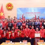 Délégués lors de la cérémonie de Hanoï. Photo : VNA