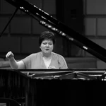 La célèbre pianiste française Dana Ciocarlie. Photo: l'Institut français du Vietnam