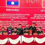 Lors de la cérémonie de signature. Photo : VNA