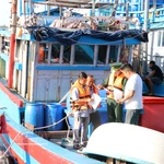 Quang Tri met en œuvre une série de mesures coordonnées visant à renforcer le contrôle des navires de pêche. Photo: VNA