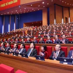 Des délégués assistent à la séance d'ouverture du 14e Congrès national du Parti. Photo : VNA