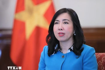 La vice-ministre vietnamienne des Affaires étrangères, Le Thi Thu Hang. Photo : VNA