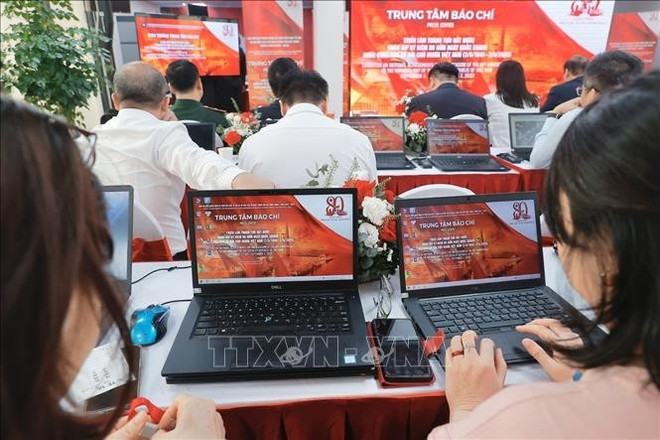 Le Centre de presse sera le point de coordination, de fourniture d’informations et de soutien aux journalistes vietnamiens et étrangers couvrant l’événement. Photo: VNA uuid7b23b8a1-58b7-4303-88aa-21e17b333211code001library1type1mode1loctruecaptrue.jpg