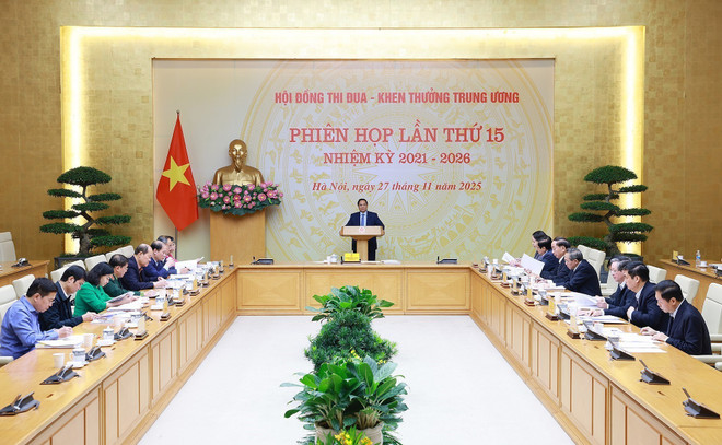 vna-potal-thu-tuong-chu-tri-phien-hop-lan-thu-15-cua-hoi-dong-thi-dua-khen-thuong-trung-uong-8436615.jpg